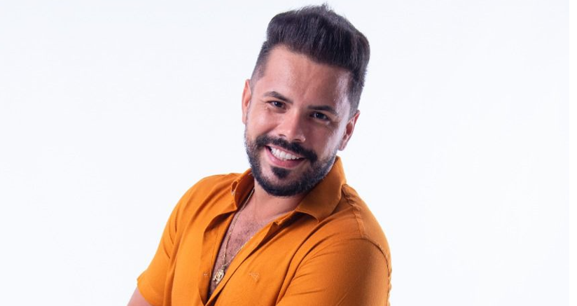 Marcelo Miranda faz show na festa da padroeira de Santa Cruz - Agora RN