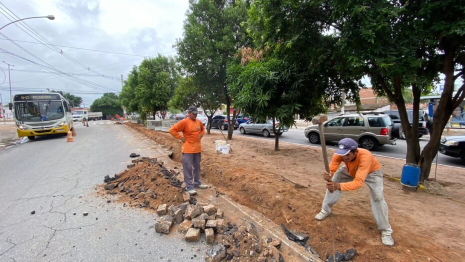 Obra de ciclovia no canteiro central da avenida Itapetinga é iniciada pela Prefeitura - Agora RN