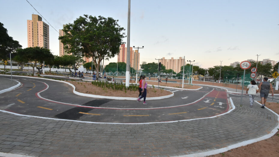 PRACA MAE PEREGRINA. FOTOS JOANA LIMA