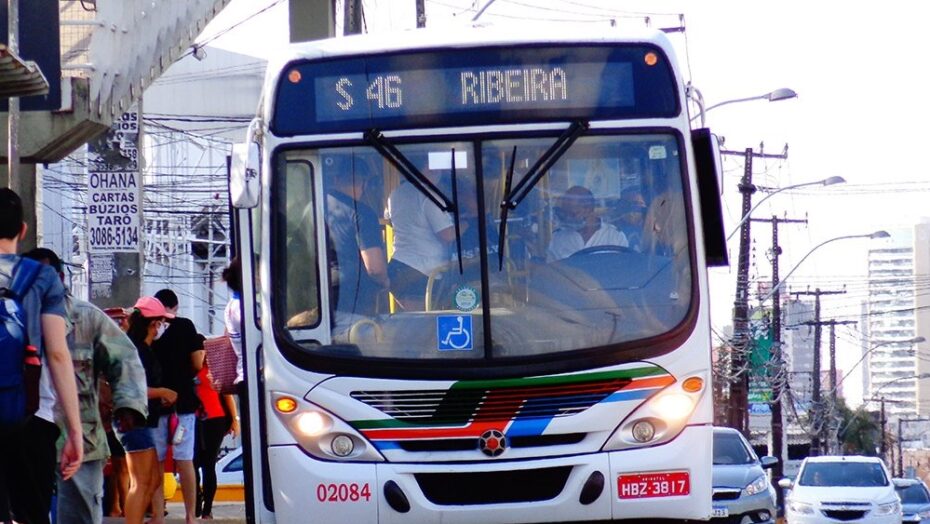 Prefeitura do Natal e Seturn têm multa diária de R$ 50 mil enquanto não  restabelecerem 100% da frota de ônibus