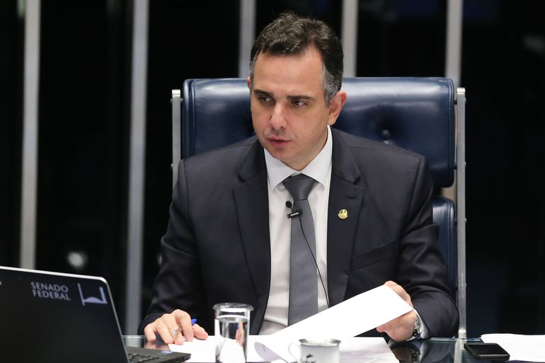Presidente da Casa, Rodrigo Pacheco, terá algumas semanas para avaliar o cenário político antes de definir quem será o relator da reforma - Foto: Reprodução