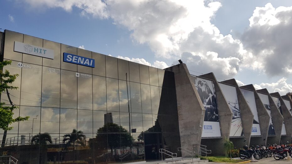 FACHADA HUB DE INOVACAO E TECNOLOGIA DO SENAI RN