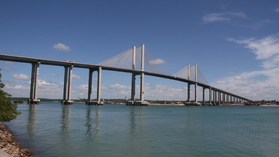 Ponte Newton Navarro 4