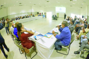 Reuniao com bancada federal sobre ogu 2023 foto alex regis Reuniao com bancada federal sobre OGU 2023 foto Alex Regis