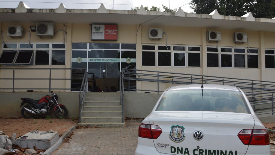 Coletiva no Lab de DNA Itep 30