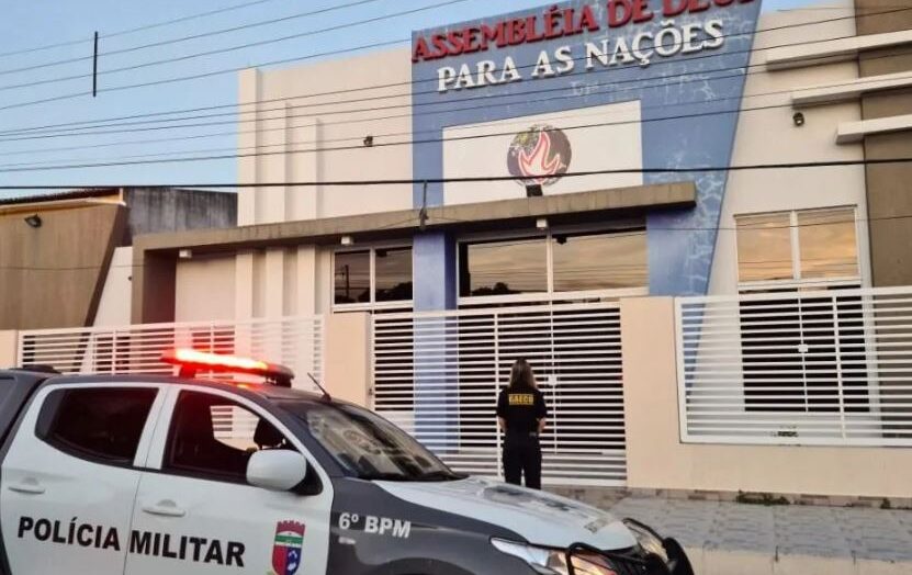 policia igreja