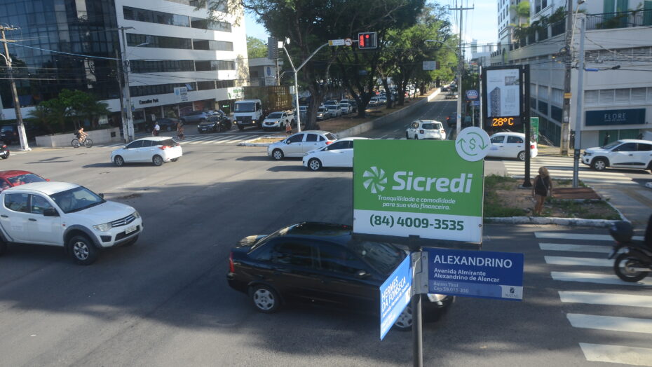 Av Salgado Filho com Alexandrino de Alencar é o local escolhido para realizar a obra da Trincheira (32)