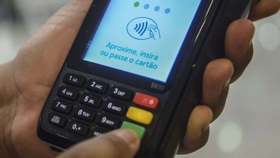 Máquina de cartão crédito e débito