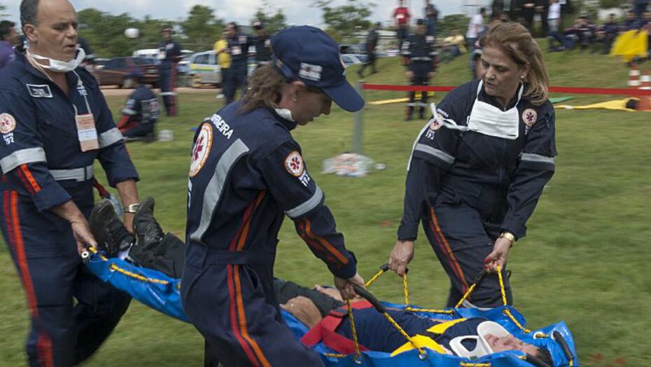 Profissionais do Serviço de Atendimento Móvel de Urgência SAMU 192. Foto: Marcello Casal Jr/Agência Brasil