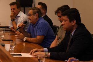 Prefeitura entregou respostas solicitadas pelo Idema no processo referente à licença prévia para a obra da engorda de Ponta Negra - Foto: Alex Régis/Secom
