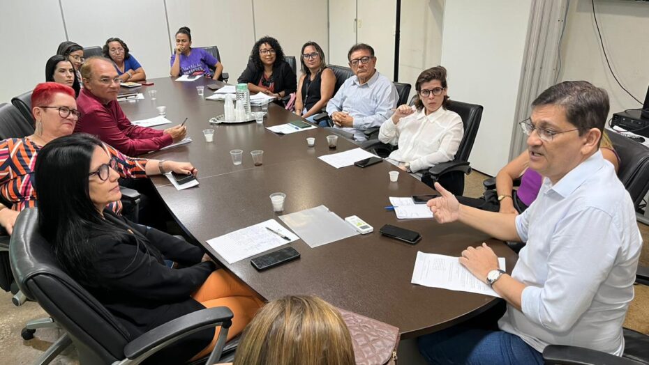 Reunião para discutir combate ao assédio nos órgãos do RN - Foto: André Salustino