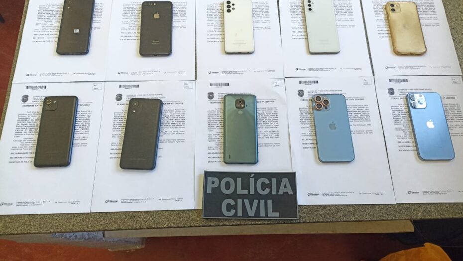 Polícia Civil recupera celulares estimados em R$ 20 mil