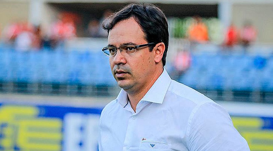 técnico Dado Cavalcante