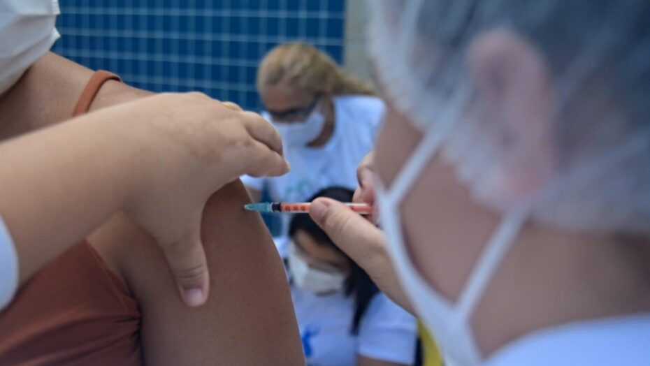 A vacinação tem o objetivo de reduzir as complicações, as inteRio Grande do Norteações e a mortalidade decorrentes das infecções pelo vírus da Influenza na população - Foto: Arquivo Secom/PMM