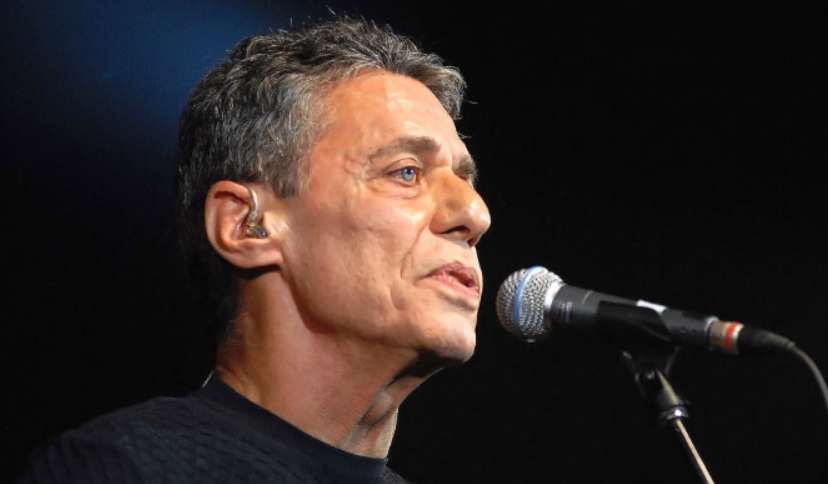 Cantor Chico Buarque. Foto: ShutterStock