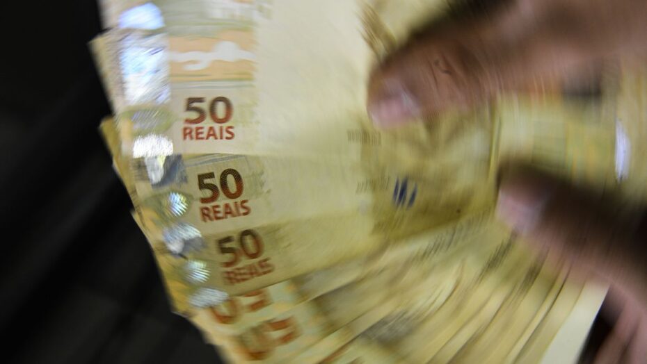 Os valores precisarão ser negociados e compensados com outras medidas de aumento de arrecadação ou de corte de gastos. Marcello Casal Jr/Agência Brasil/Arquivo