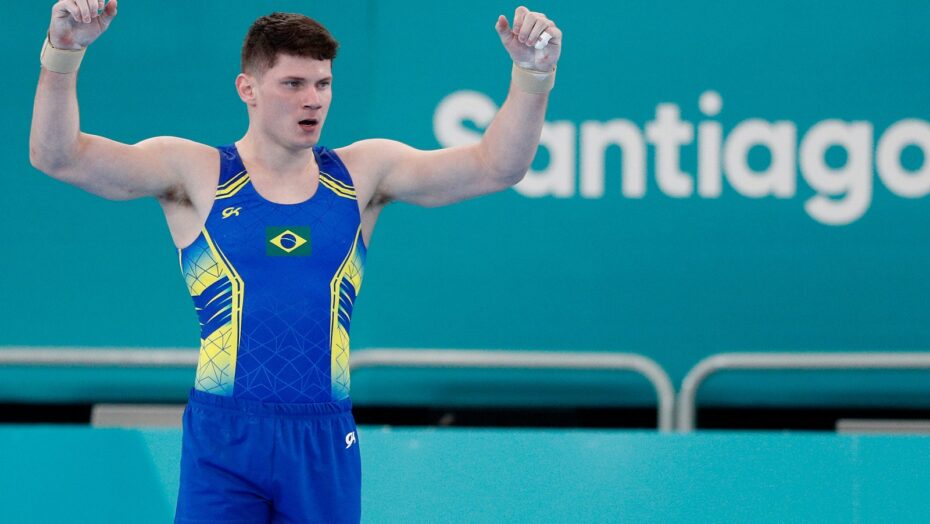 Diogo Soares brilha na ginástica e leva prata. Foto: Alexandre Loureiro/COB