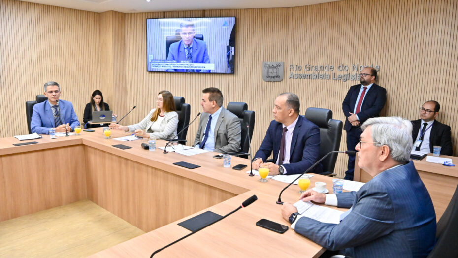 Comissão de administração alrn aprova convocação do secretário da fazenda para explicar finanças do estado | notícias do rio grande do norte Comissão se reuniu na tarde desta quarta-feira 25. Foto: ALRN.