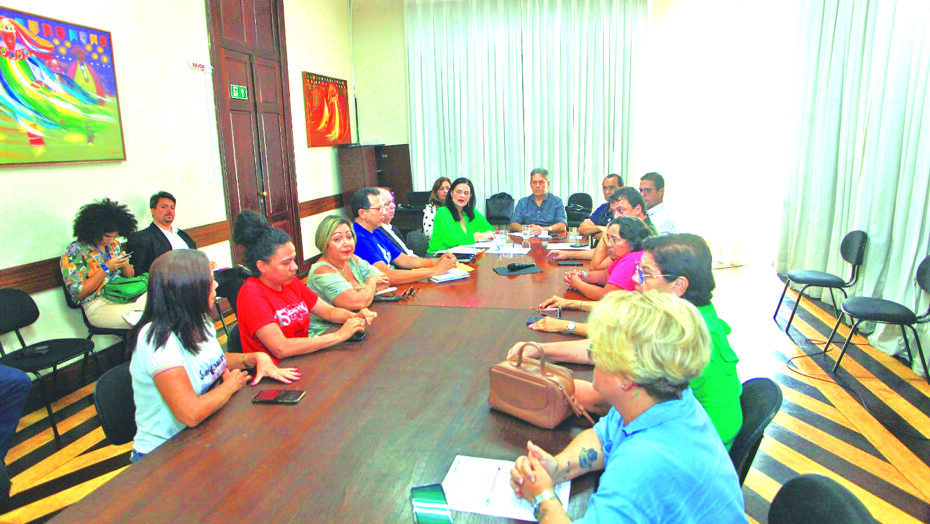 Professores de natal mantêm paralisação até próxima semana | notícias do rio grande do norte reunião sinte prefeitura PROFESSORES