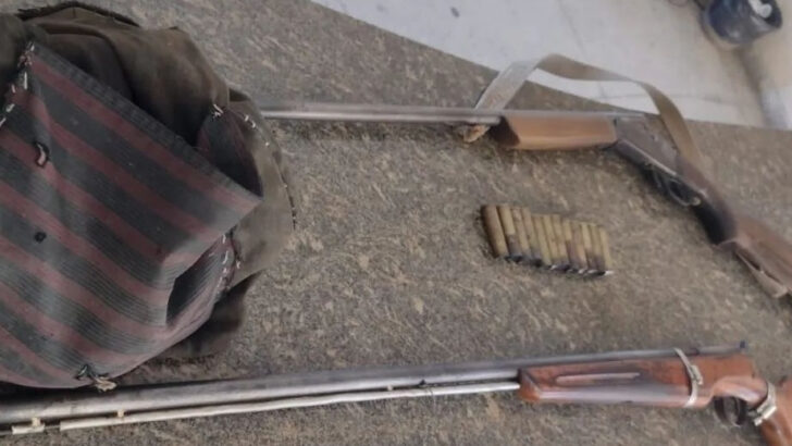 Armas utilizadas pelo suspeito para ameaçar cunhado. Foto: Reprodução/PM.