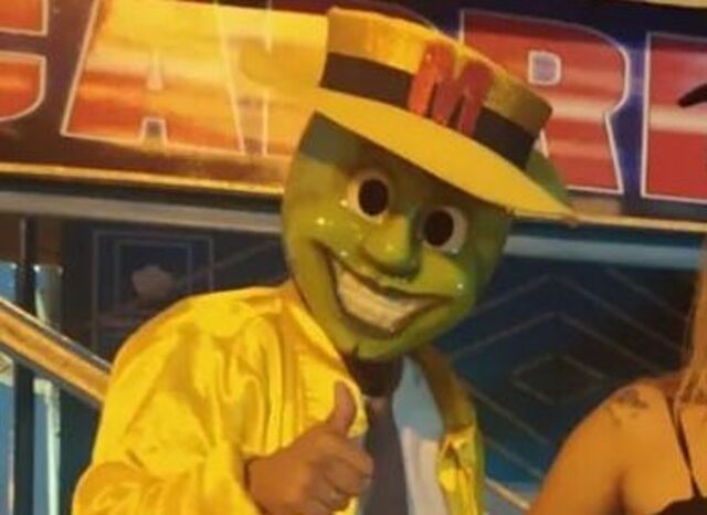 Artista atropelado faz o personagem "O Máskara" e se apresentava em Apodi. Foto: Reprodução.