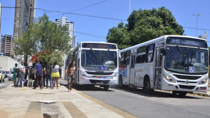 Tarifa de ônibus vai saltar para R$ 4,50 a partir da próxima segunda-feira 13 - Foto: José Aldenir / Agora RN