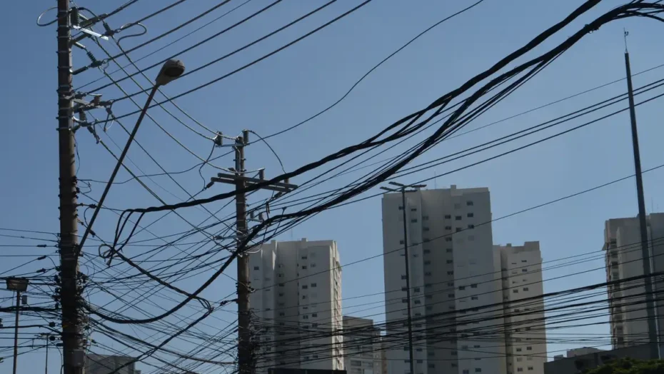 O consumidor não pagará taxa extra sobre a conta de luz em dezembro. Foto: Rovena Rosa/Agência Brasil