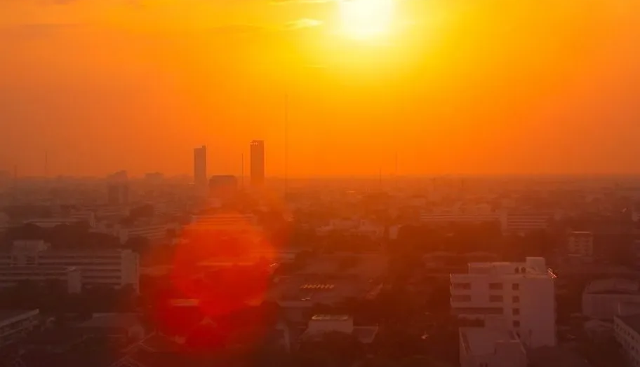 Onda de calor, provocada pelo El Niño, pode fazer com que 2023 seja o ano mais quente. Foto: CNN/Reprodução.