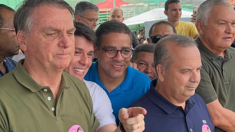 Bolsonaro recebe título de Cidadão PaRio Grande do Norteamirinense. Foto: Redes Sociais/Wolney França/Reprodução.