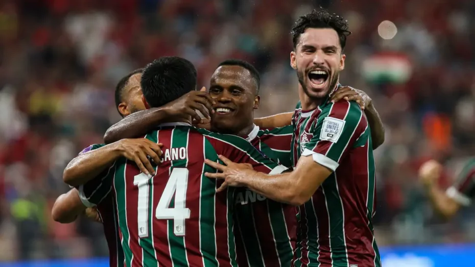 Equipe do Fluminense comemorando gol durante partida contra o Al-Ahly / Foto: FCC