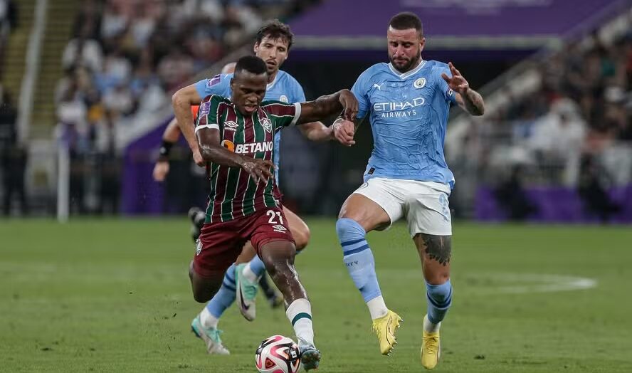 Fluminense perde para Manchester City — Foto: LUCAS MERÇON /FLUMINENSE FC.