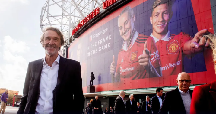 Jim Ratcliffe assume controle do futebol do Manchester United Manchester United/divulga&ccedil;&atilde;o
