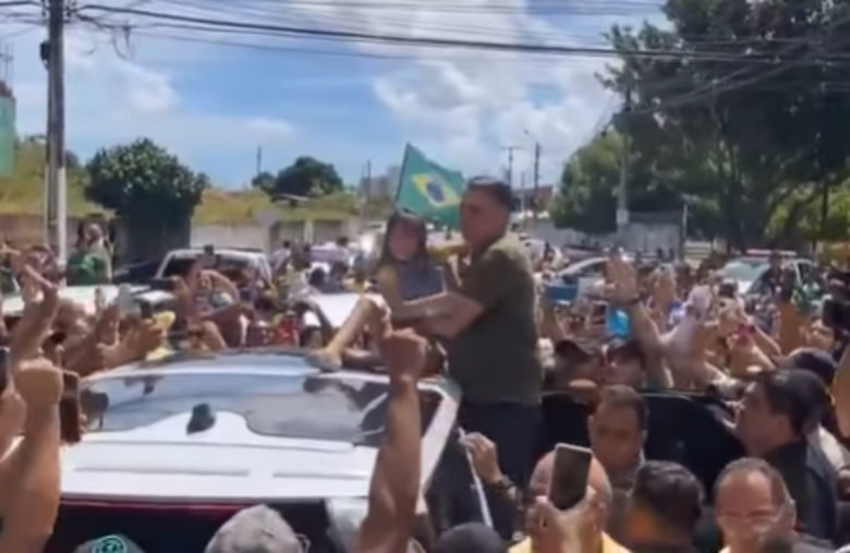 Filhos de bolsonaro comentam evento em parnamirim | notícias do rio grande do norte Filhos de Bolsonaro comentam encontro do pai em PaRio Grande do Norteamirim. Foto: Reprodução.