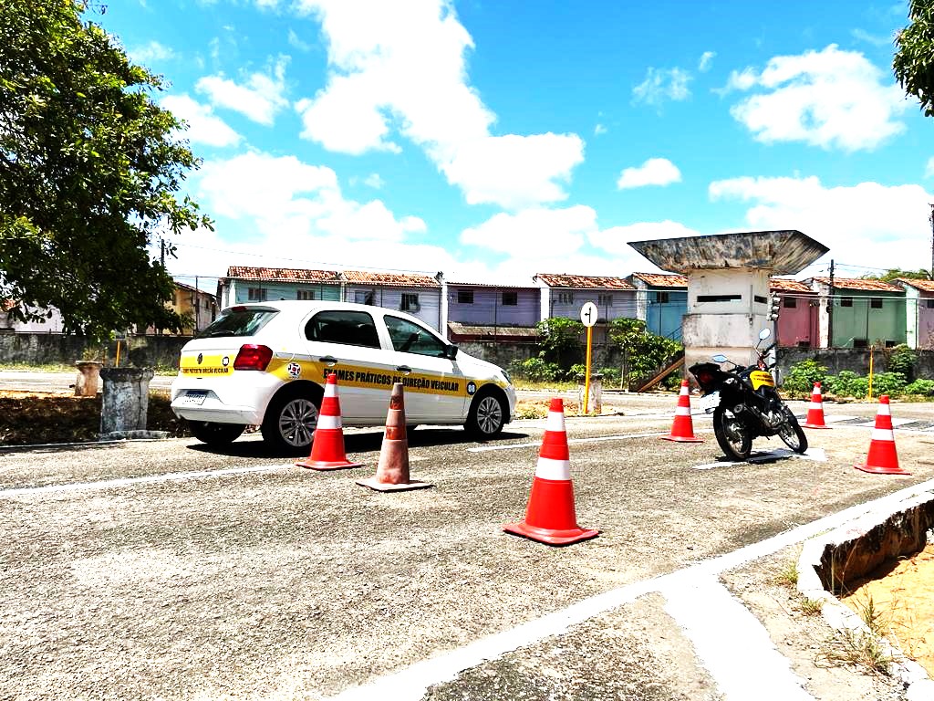 Detran realiza servi&ccedil;o itinerante de exames pr&aacute;tico e te&oacute;rico no interior  do RN