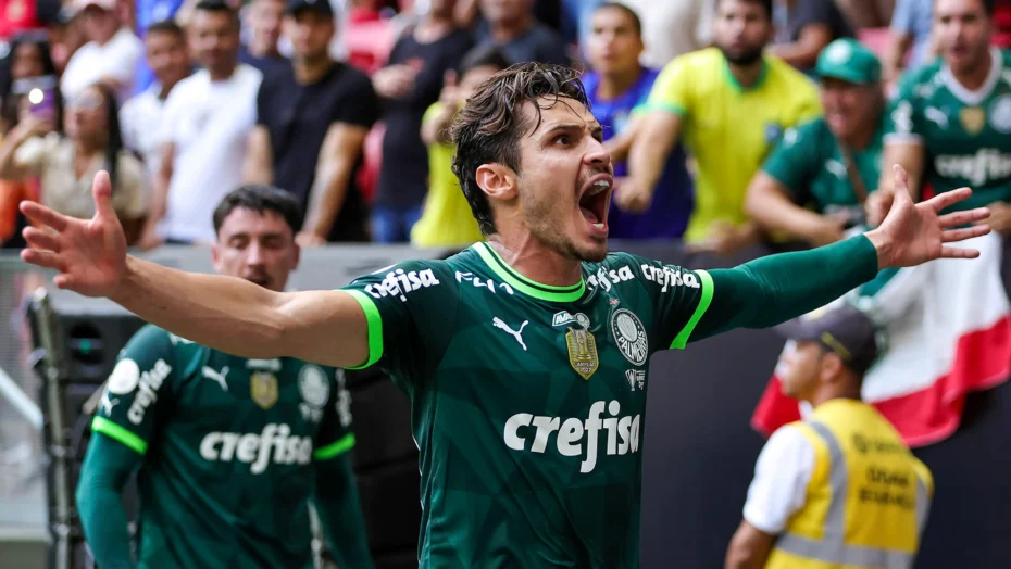 Ranking da conmebol tem clube brasileiro na liderança; veja | notícias do rio grande do norte Veiga, do Palmeiras, durante comemoração / Foto: Palmeiras