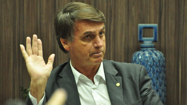 Bolsonaro e mais 22 devem prestar depoimento nesta quinta-feira, 22 - Foto: José Aldenir/AgoraRN