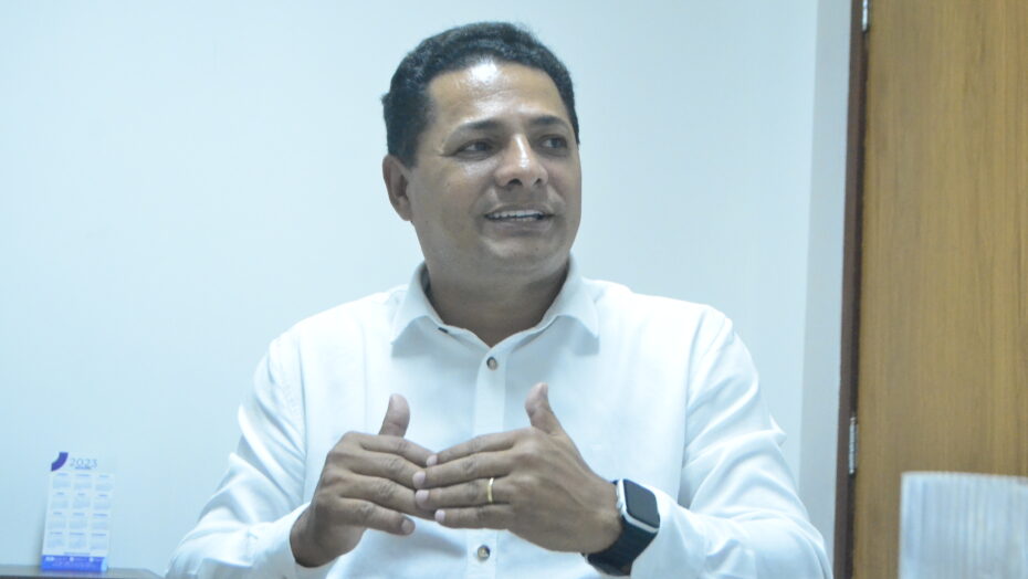 Eraldo: “Graças a Deus a Zurich chegou, o processo licitatório ocorreu rápido”. Foto: José Aldenir/AGORA RN