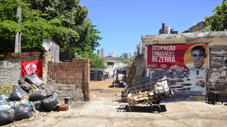 Ocupação Emanuel Bezerra está montada na área do antigo Diário de Natal desde a última segunda-feira 29 - Foto: José Aldenir/Agora RN