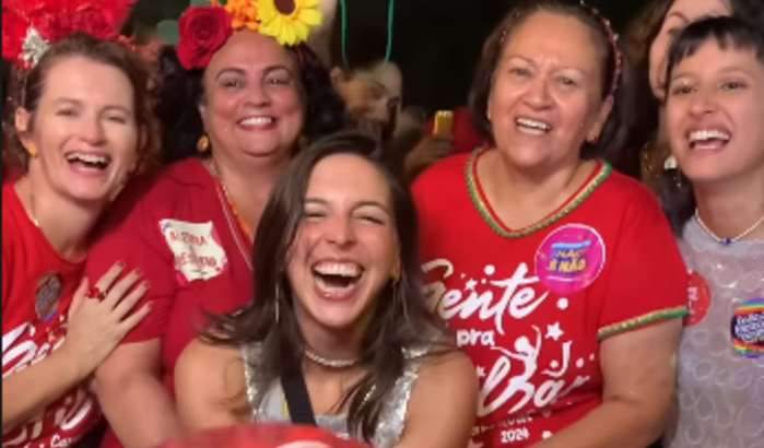 Governadora FÃ¡tima Bezerra e parlamentares petistas aproveitam carnaval. Foto: Redes sociais/ReproduÃ§Ã£o.