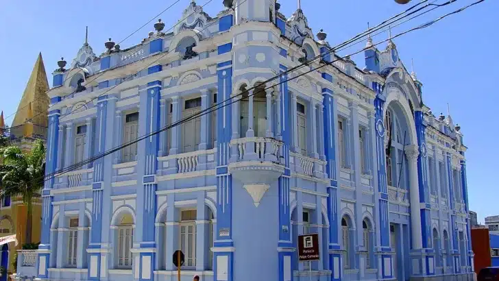 PALÁCIO FELIPE CAMARÃO