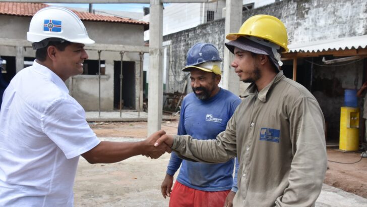 O prefeito visitou três empreendimentos em destaque. Foto: Divulgação