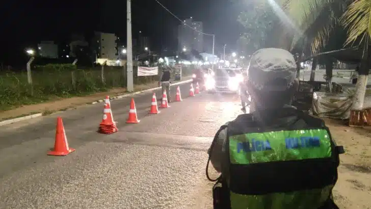 Blitz foi montada na avenida Gastão Mariz, em Parnamirim / Foto: CPRE