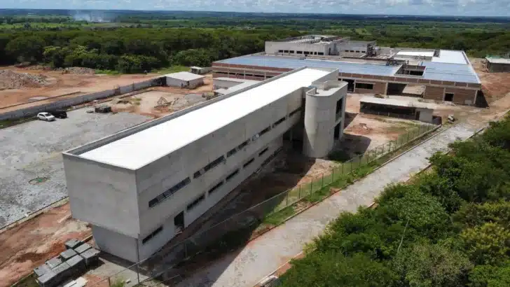 Hospital Geral de São Gonçalo tem 90% da estrutura construída - Foto: Divulgação