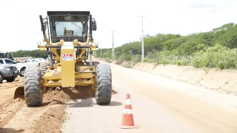 Recuperação da RN 401 coloca fim há 20 anos de espera em Guamaré - Foto: Carmem Felix - ASSECOM/RN