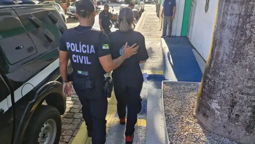 Mulher é apontada como integrante de uma facção criminosa no estado do Amapá/AP / Foto: PCRN