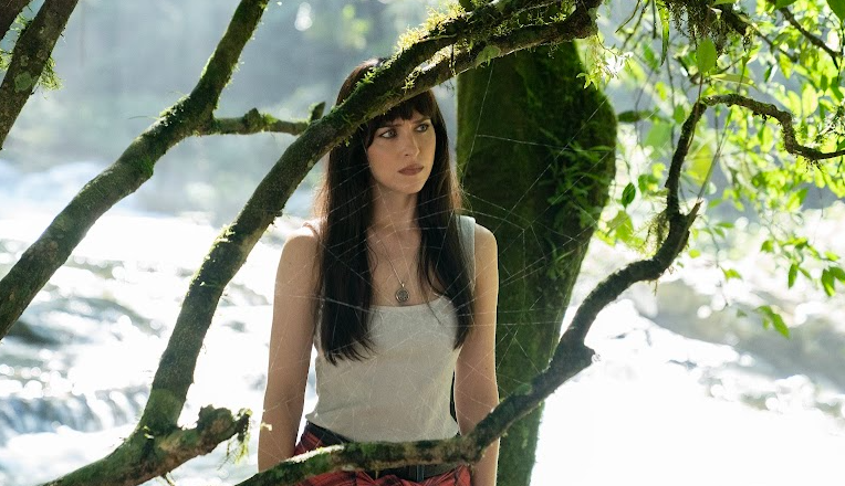 Dakota Johnson acredita não fazer parte do universo de filmes como "Madame Teia" Divulgação/Sony Pictures