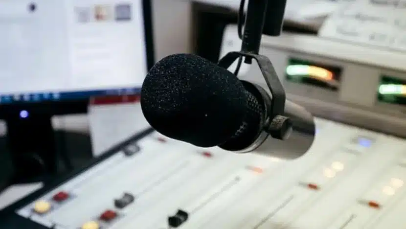 rádio comunitária foto ministério das comunicações do brasil