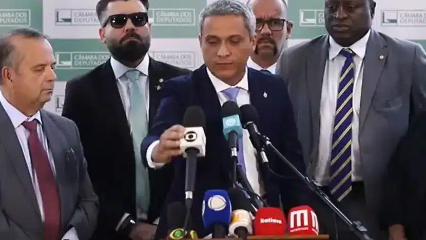 Deputado Gustavo Gayer, Senador Rogério Marinho e Delegado Caveira (PL-PA) participaram da coletiva / Foto: reprodução