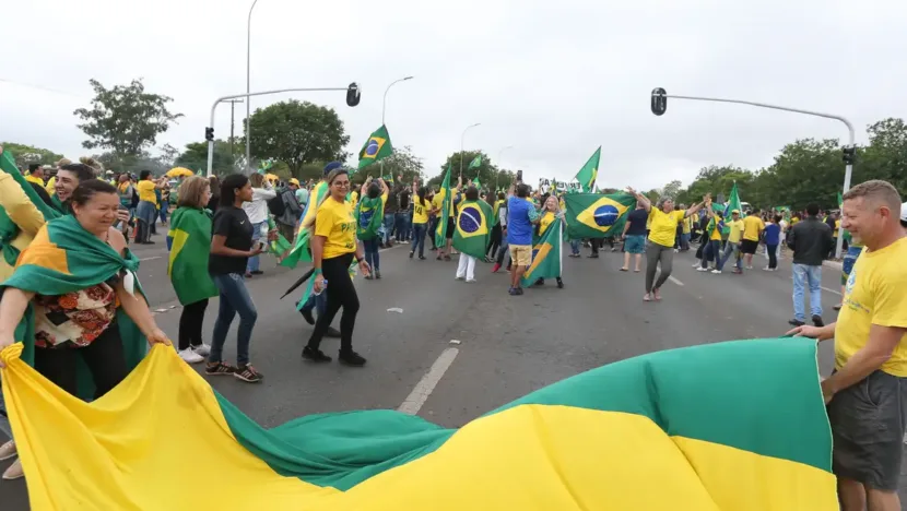 Moraes valida 21 acordos com investigados pelo 8 de janeiro | notícias do rio grande do norte Manifestantes do 8 de janeiro / Foto: Valter Campanato