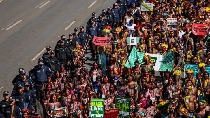 Movimento também pede o fortalecimento institucional das instâncias federais de defesa e promoção dos direitos indígenas / Foto: Agência Brasil